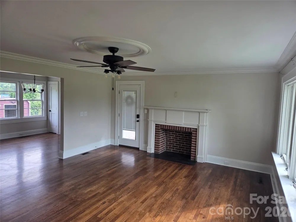 707 E 1st Street Cherryville, NC 28021