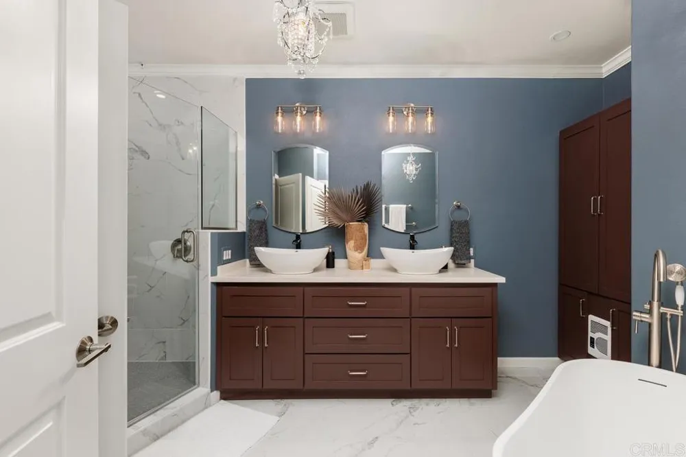 212 Acropolis Way Vista, CA 92084