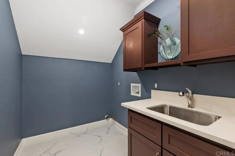 212 Acropolis Way Vista, CA 92084