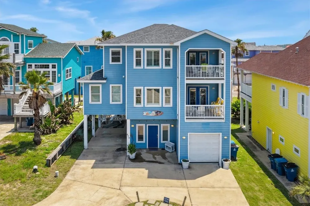 678 Anchor Drive Port Aransas, TX 78373