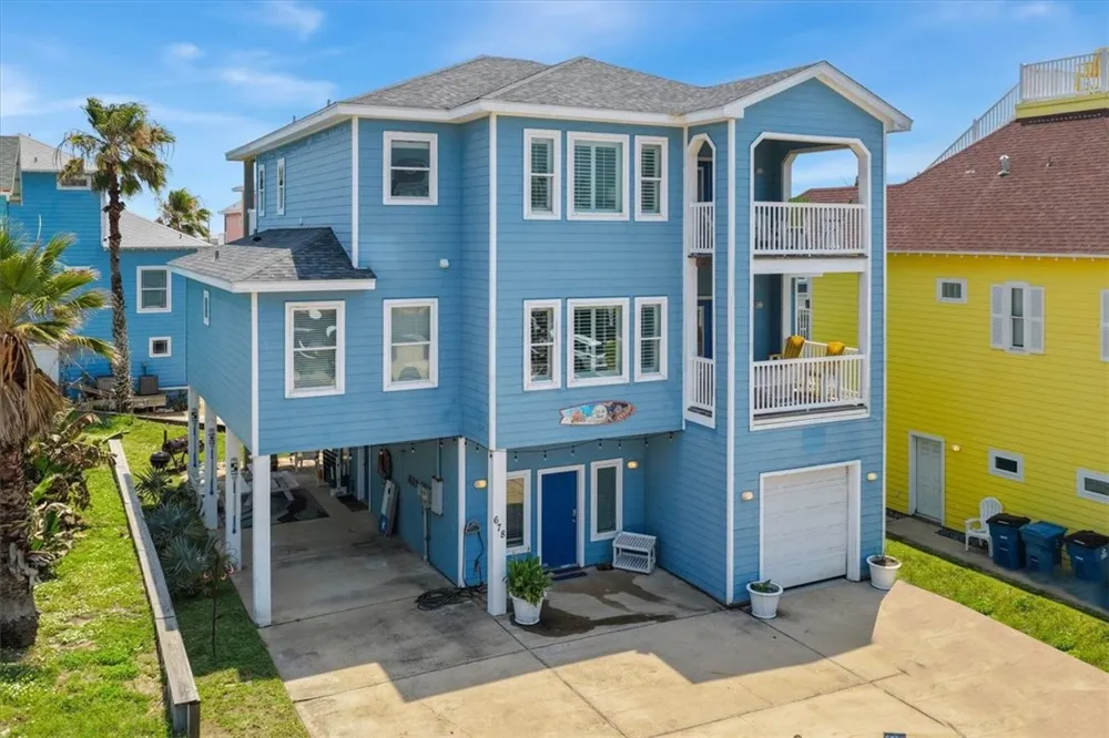 678 Anchor Drive Port Aransas, TX 78373