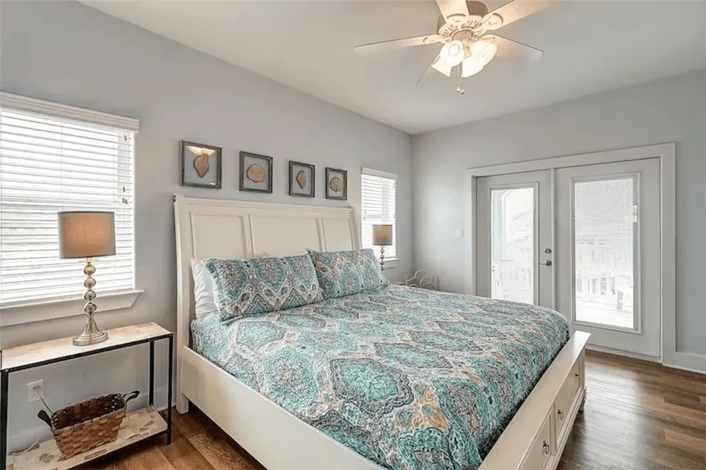 678 Anchor Drive Port Aransas, TX 78373