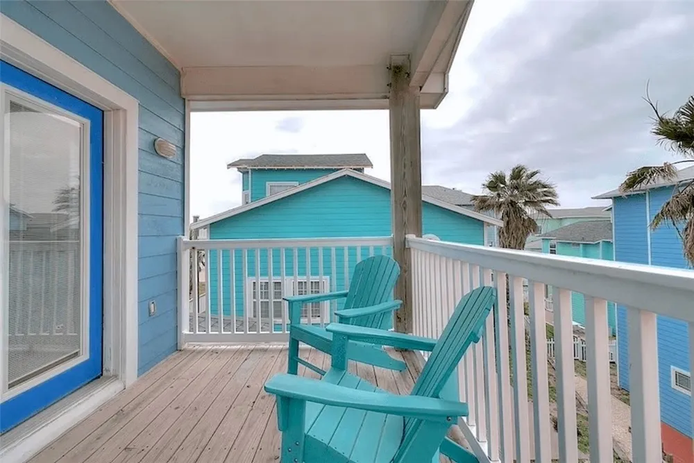 678 Anchor Drive Port Aransas, TX 78373