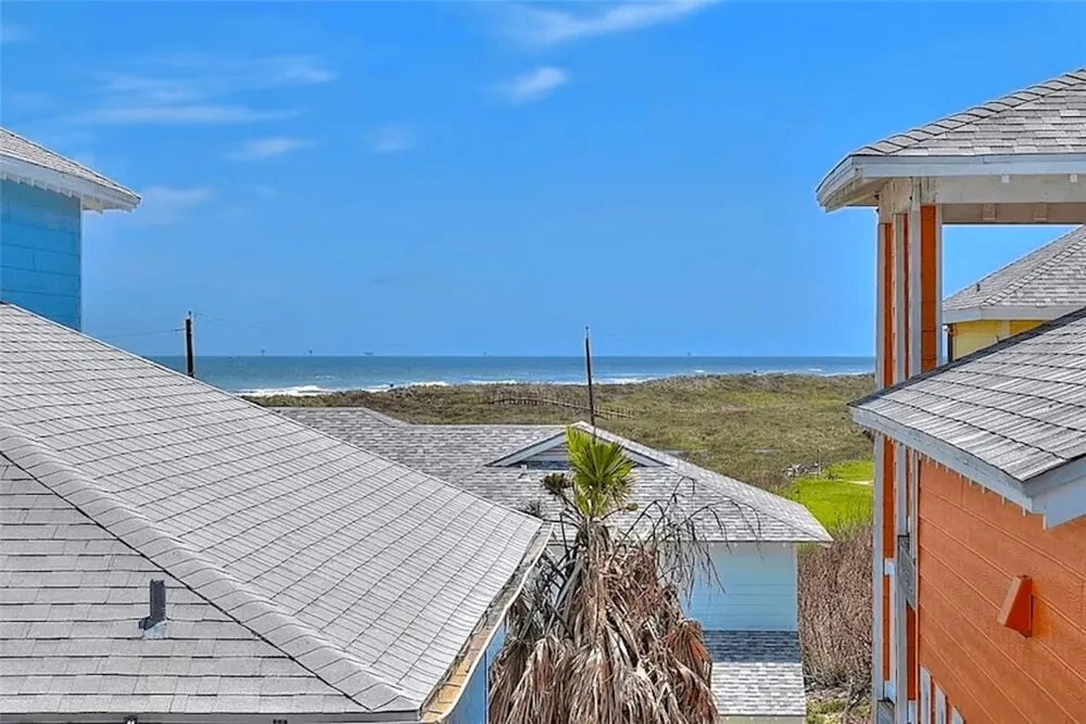 678 Anchor Drive Port Aransas, TX 78373