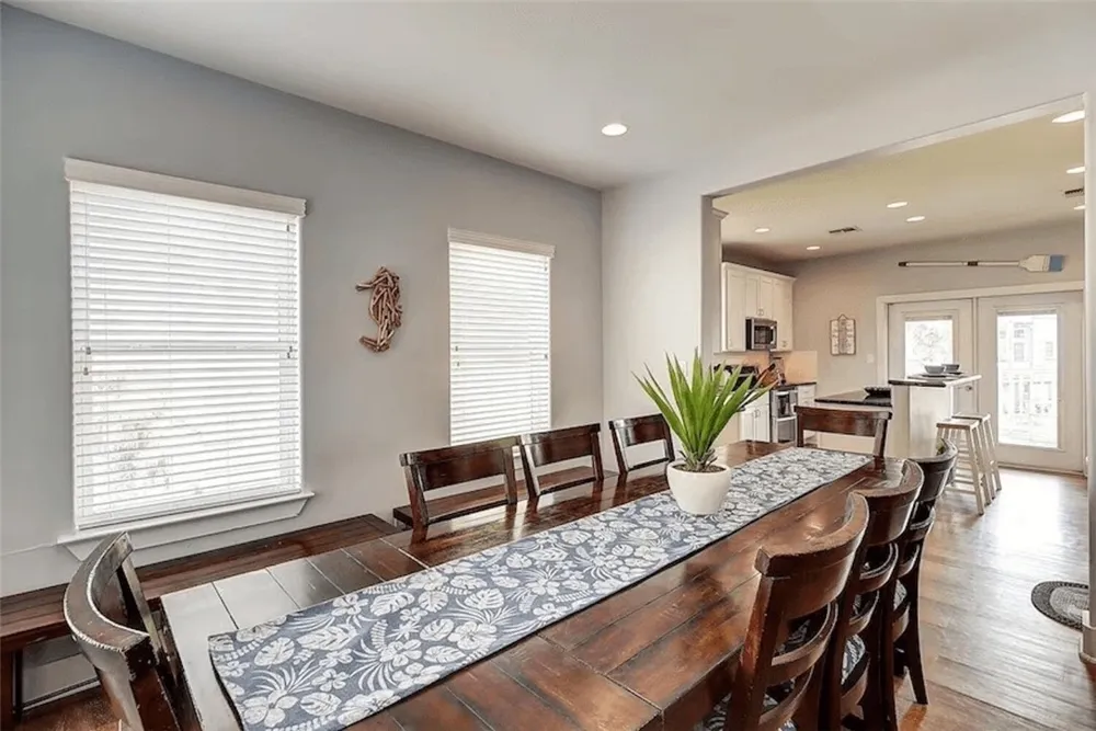 678 Anchor Drive Port Aransas, TX 78373