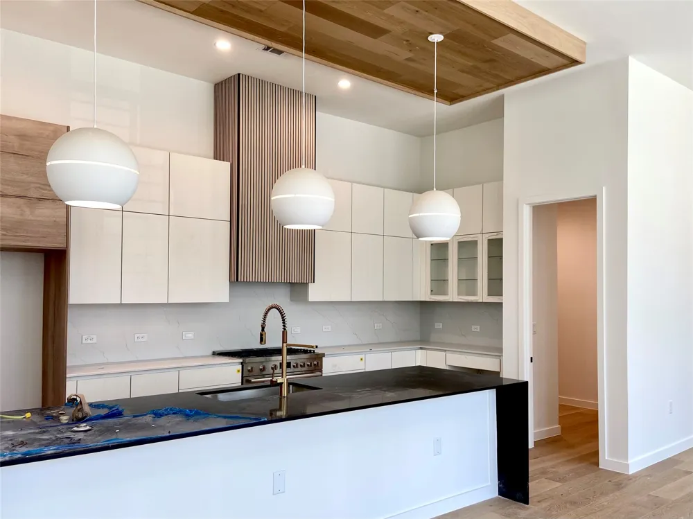 1111 Raiford Road #128 Carrollton, TX 75007