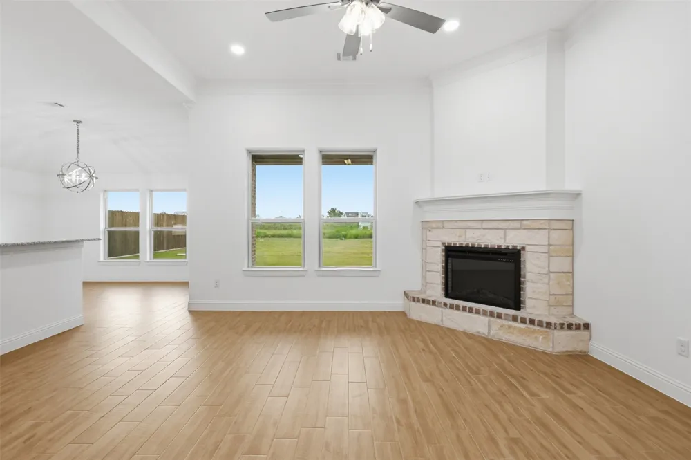 1366 Oleander Drive Tolar, TX 76476