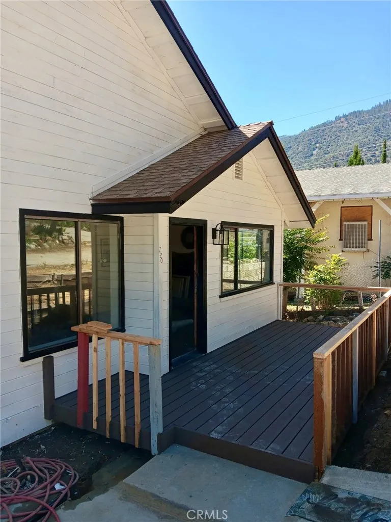 720 Avalon Frazier Park, CA 93225