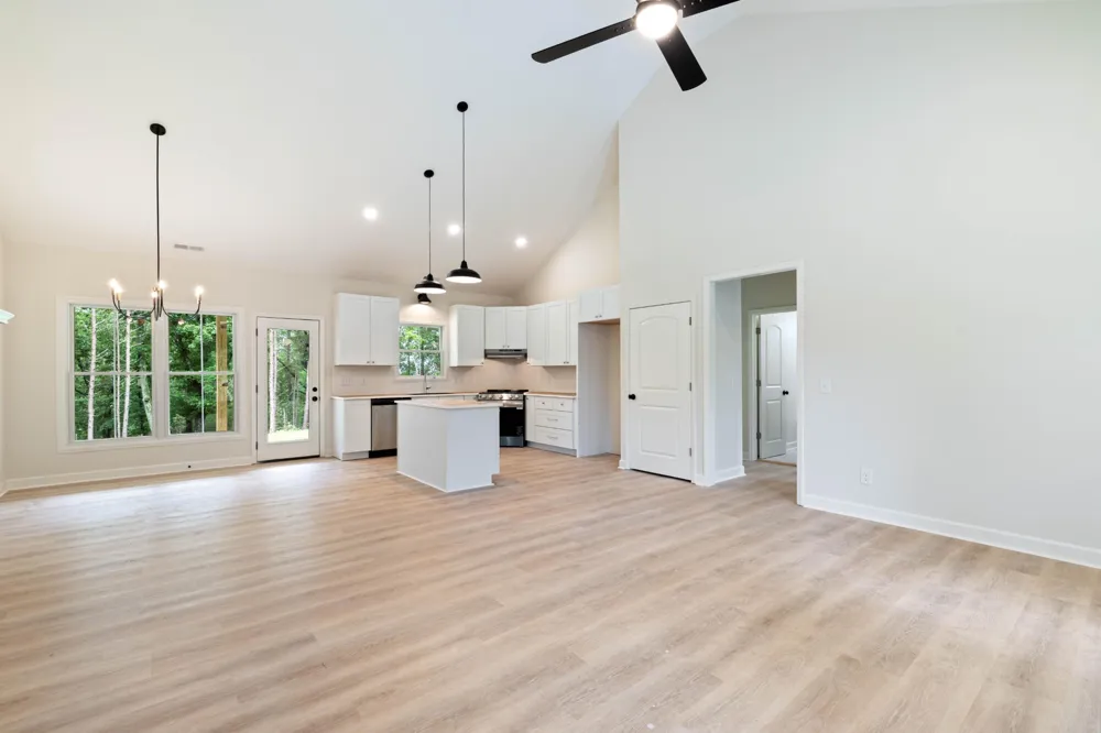 293 Peavine Way Rock Spring, GA 30739