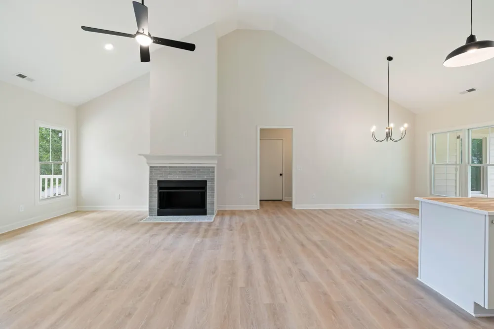 293 Peavine Way Rock Spring, GA 30739
