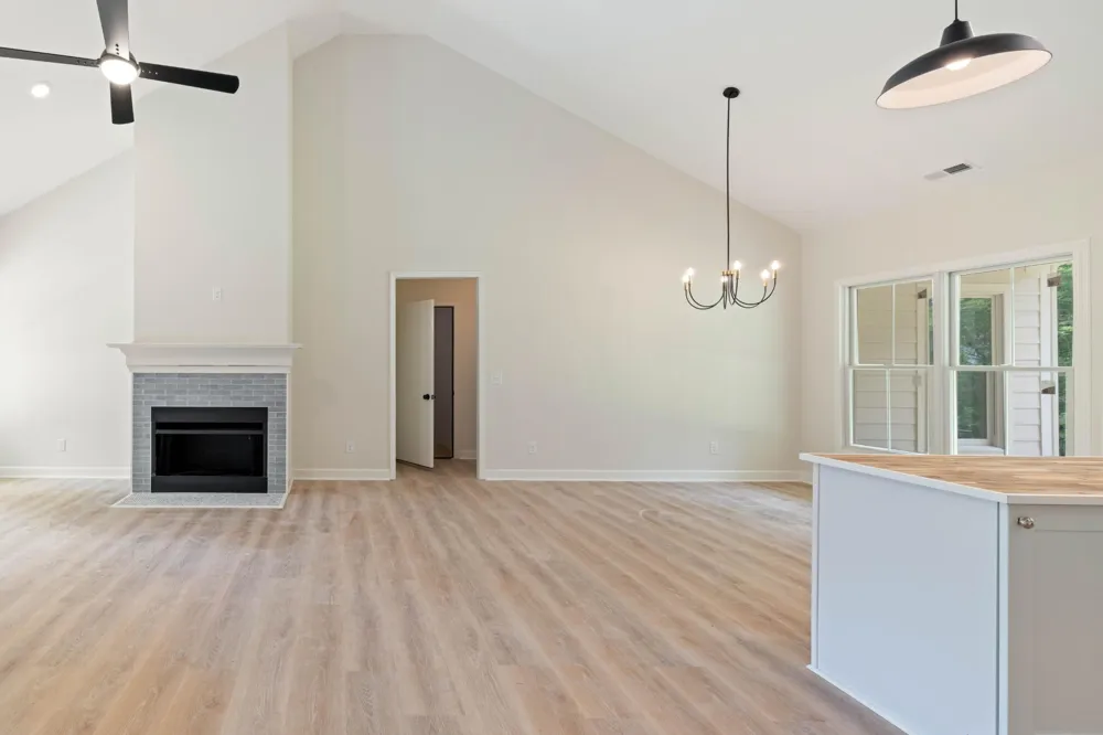 293 Peavine Way Rock Spring, GA 30739