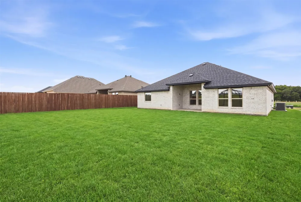 1600 Oleander Drive Tolar, TX 76476