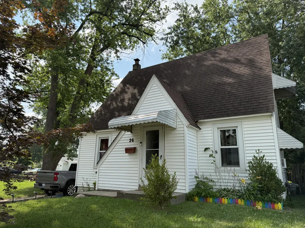 26 Edna Avenue Pontiac, MI 48341