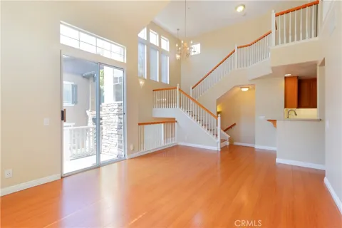 32 Garrison Loop