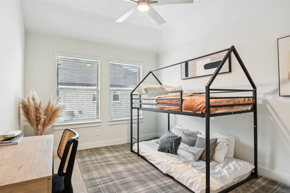 12895 Red Hawk Drive #4 Farmers Branch, TX 75234