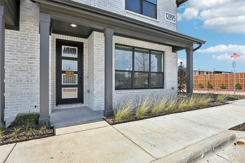 12895 Red Hawk Drive #4 Farmers Branch, TX 75234