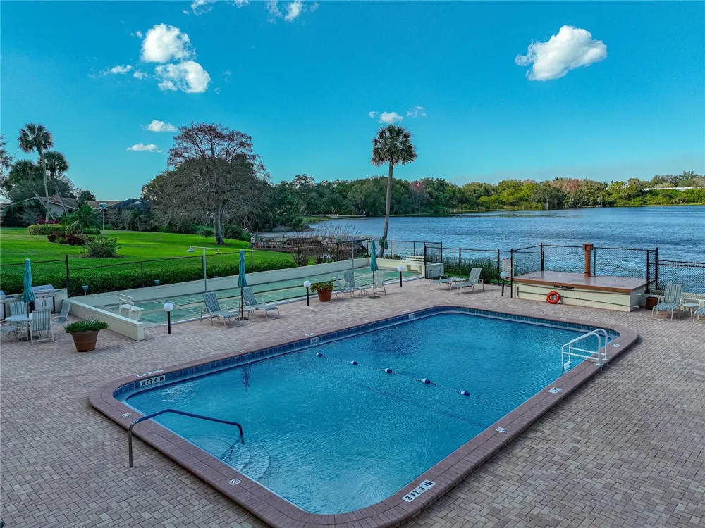 700 MIRROR TERRACE NW #705 Winter Haven, FL 33881
