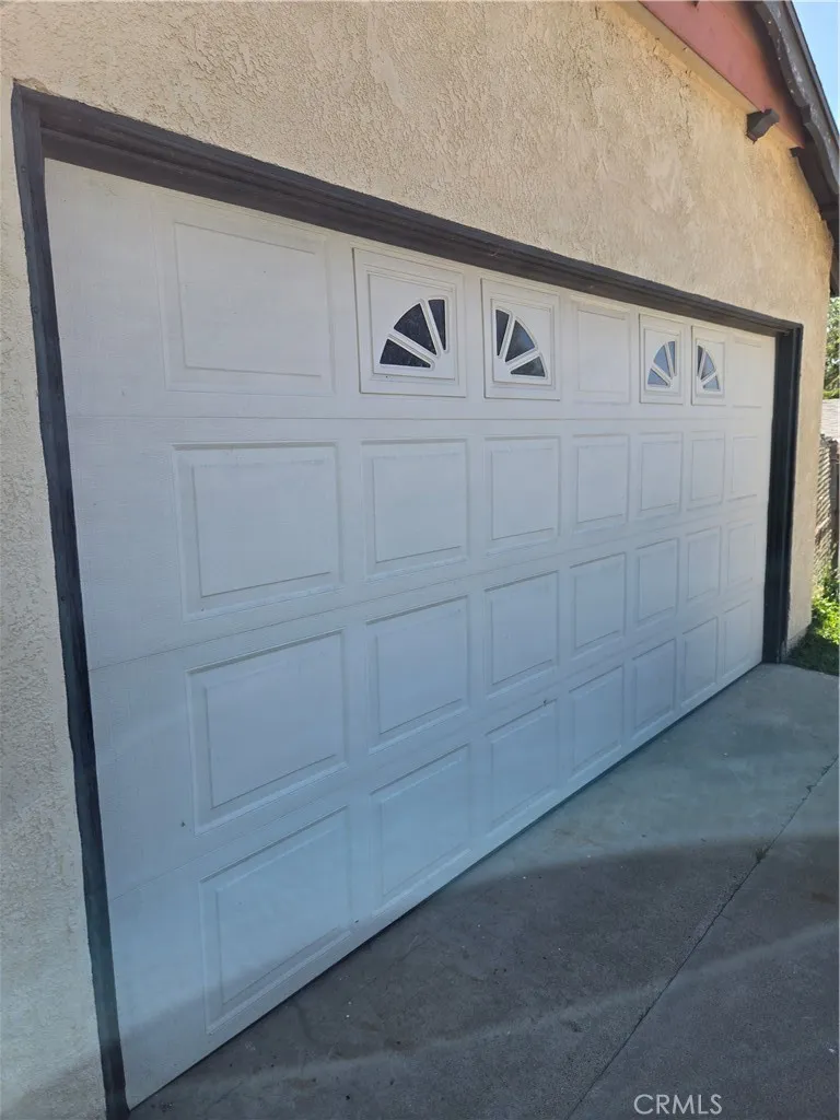 3290 Joel Jurupa Valley, CA 92509