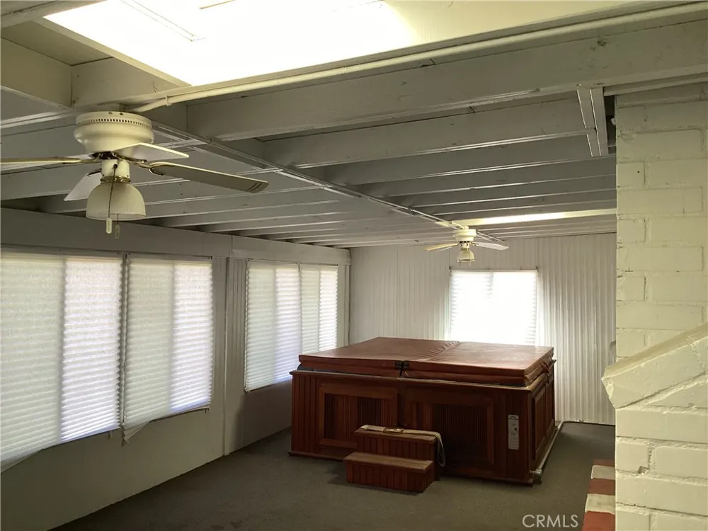 3290 Joel Jurupa Valley, CA 92509