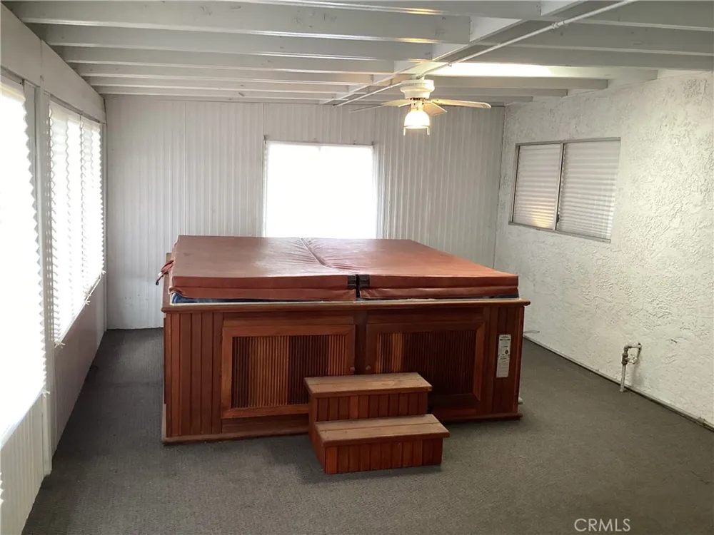 3290 Joel Jurupa Valley, CA 92509