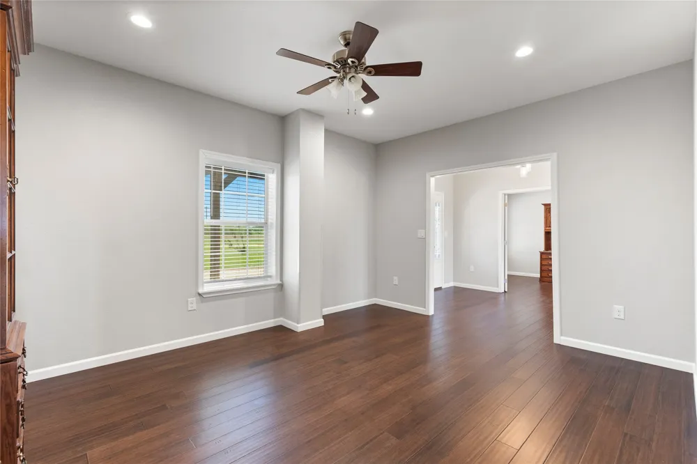 1293 Pioneer Road Seguin, TX 78155