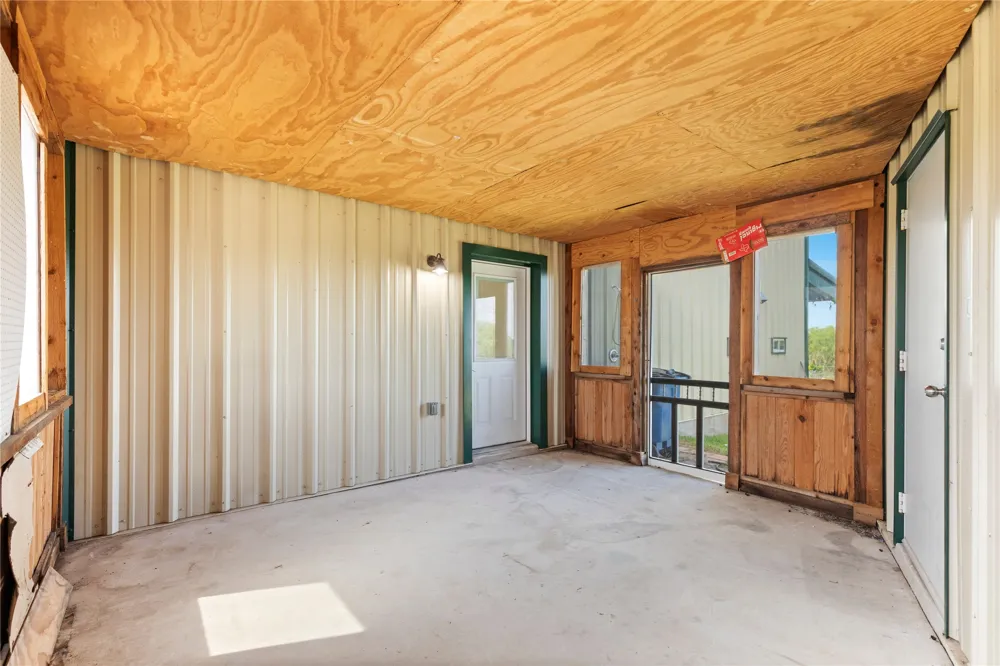 1293 Pioneer Road Seguin, TX 78155