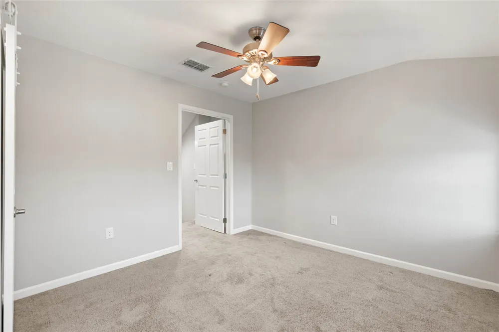 1293 Pioneer Road Seguin, TX 78155