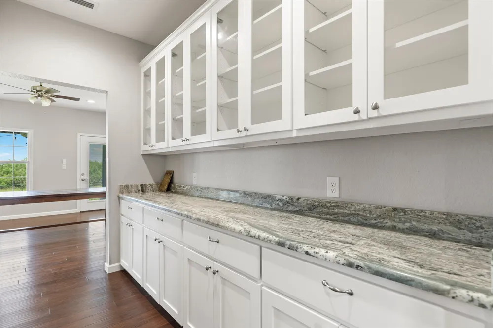1293 Pioneer Road Seguin, TX 78155