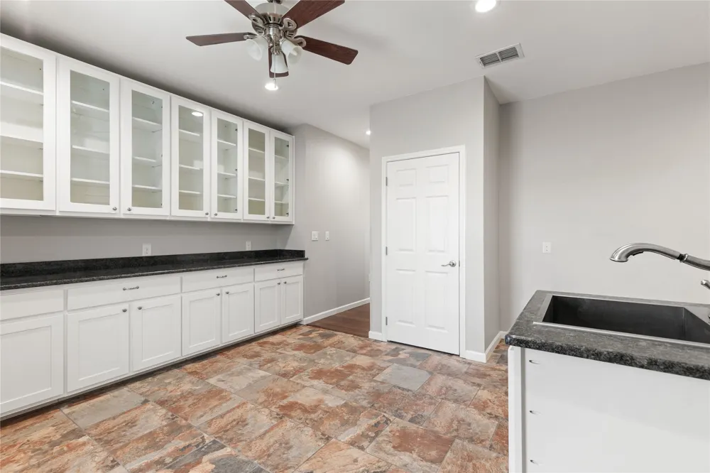1293 Pioneer Road Seguin, TX 78155