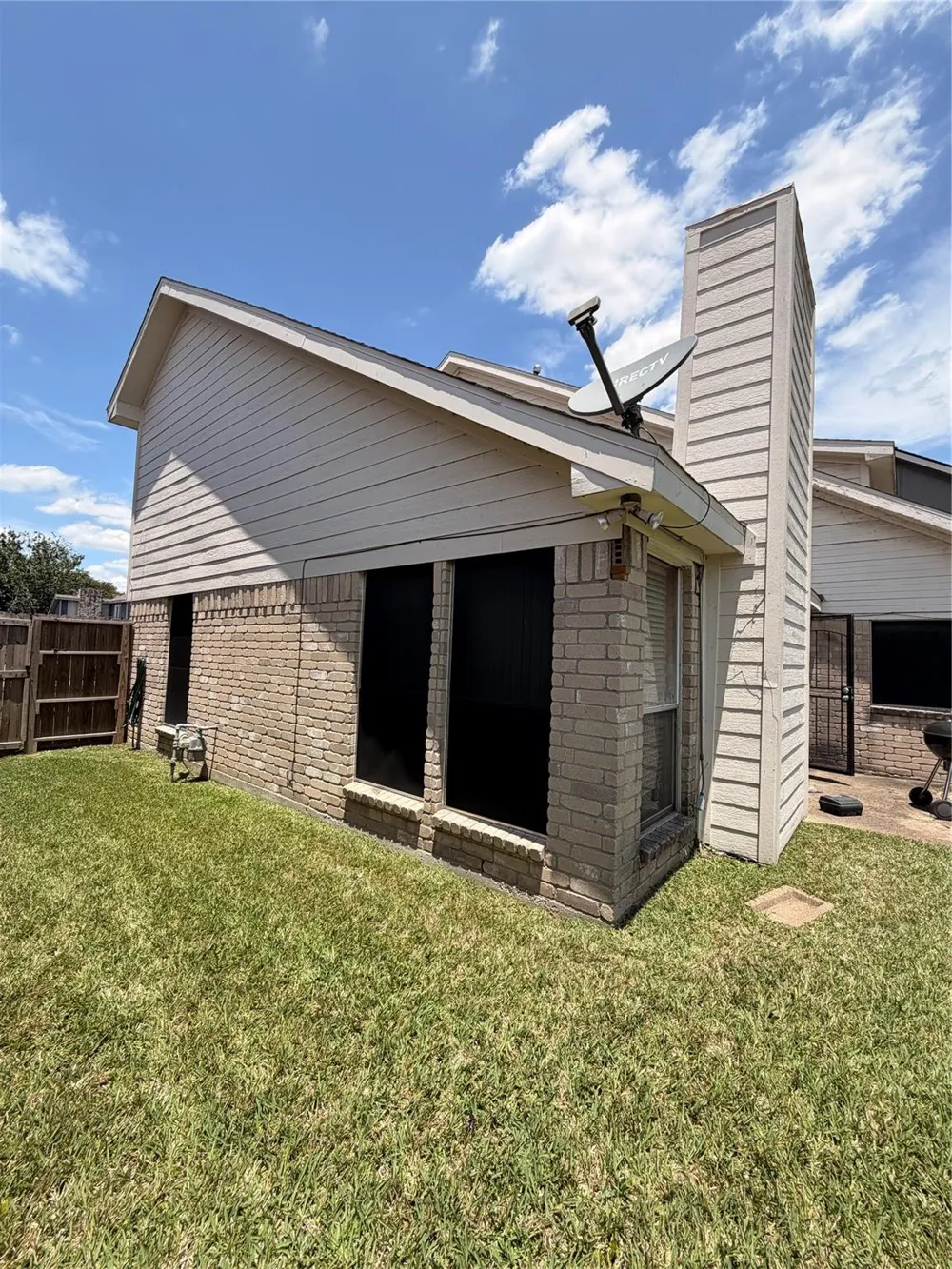 8518 Scenic Green Drive Houston, TX 77088