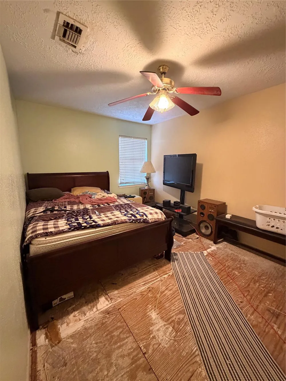 8518 Scenic Green Drive Houston, TX 77088