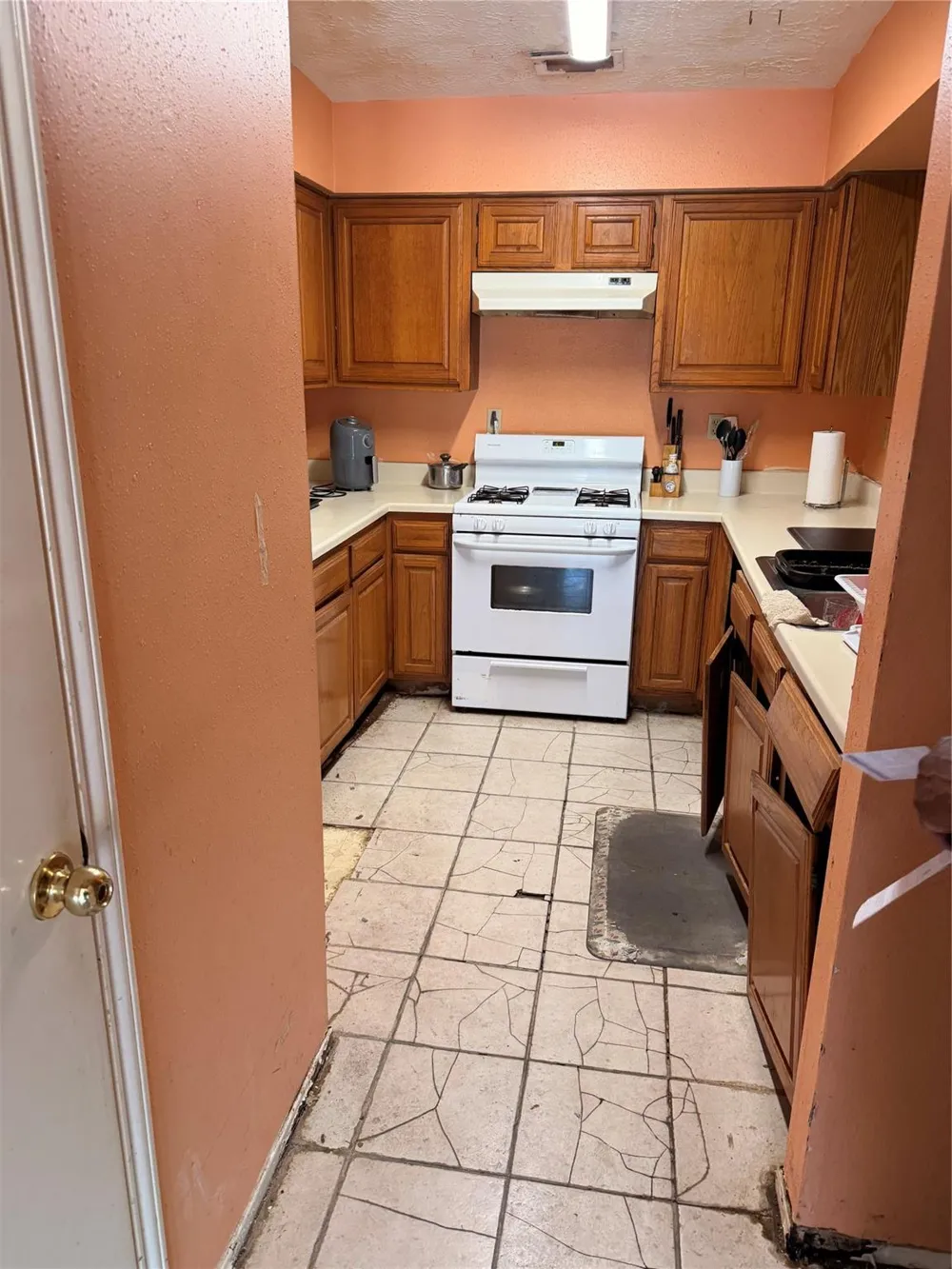 8518 Scenic Green Drive Houston, TX 77088