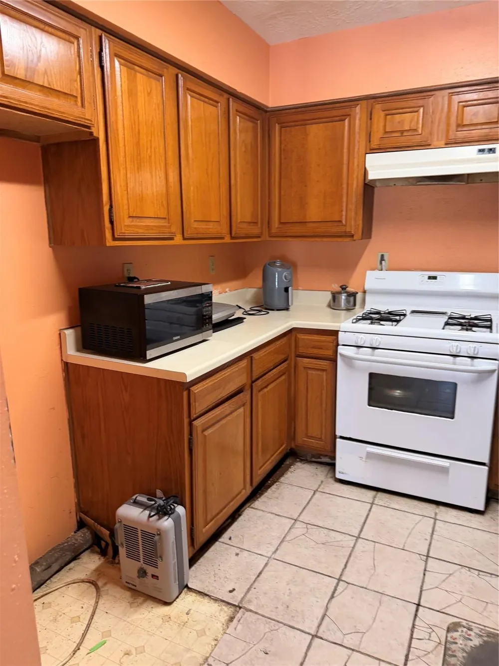8518 Scenic Green Drive Houston, TX 77088