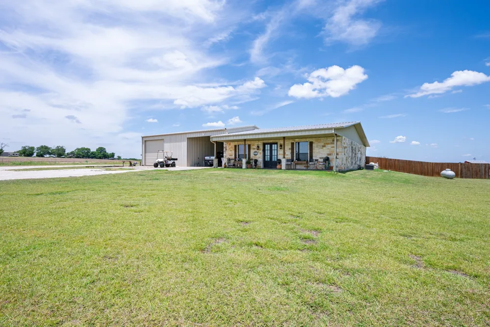 12102 Cedar Rock Parkway Crawford, TX 76638