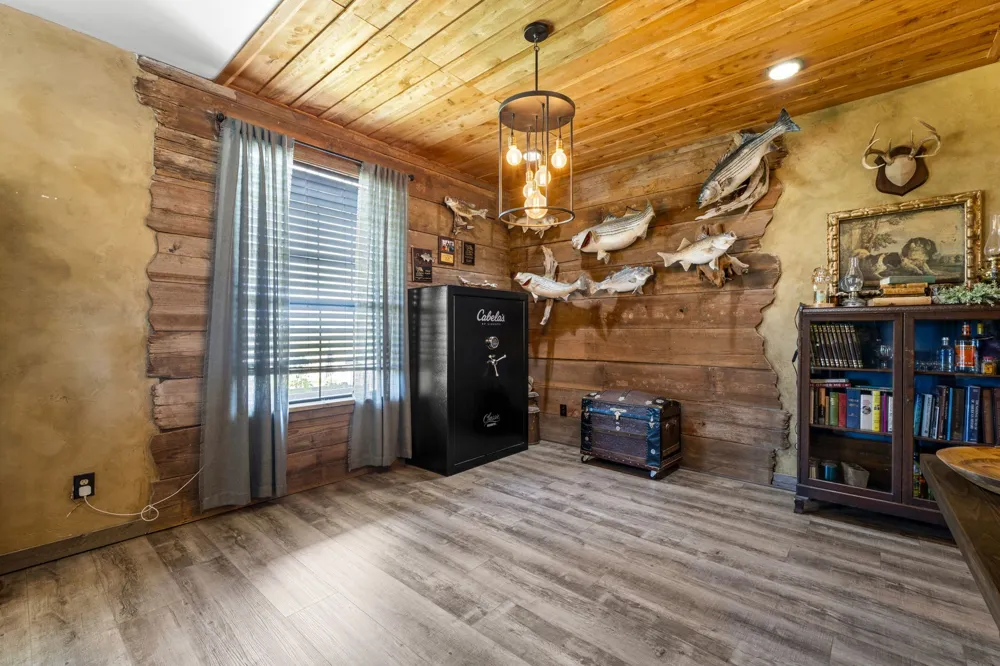 12102 Cedar Rock Parkway Crawford, TX 76638