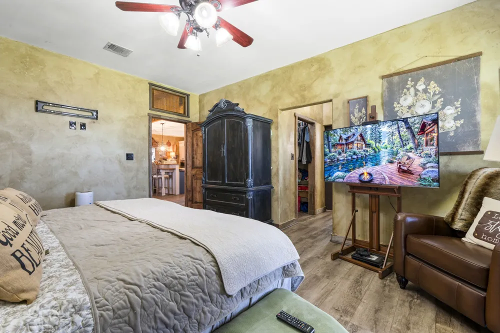 12102 Cedar Rock Parkway Crawford, TX 76638