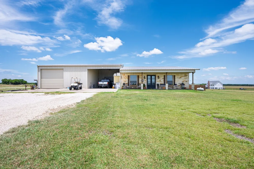 12102 Cedar Rock Parkway Crawford, TX 76638
