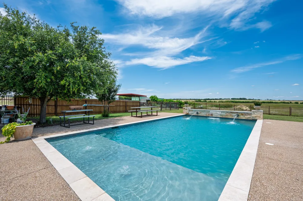 12102 Cedar Rock Parkway Crawford, TX 76638