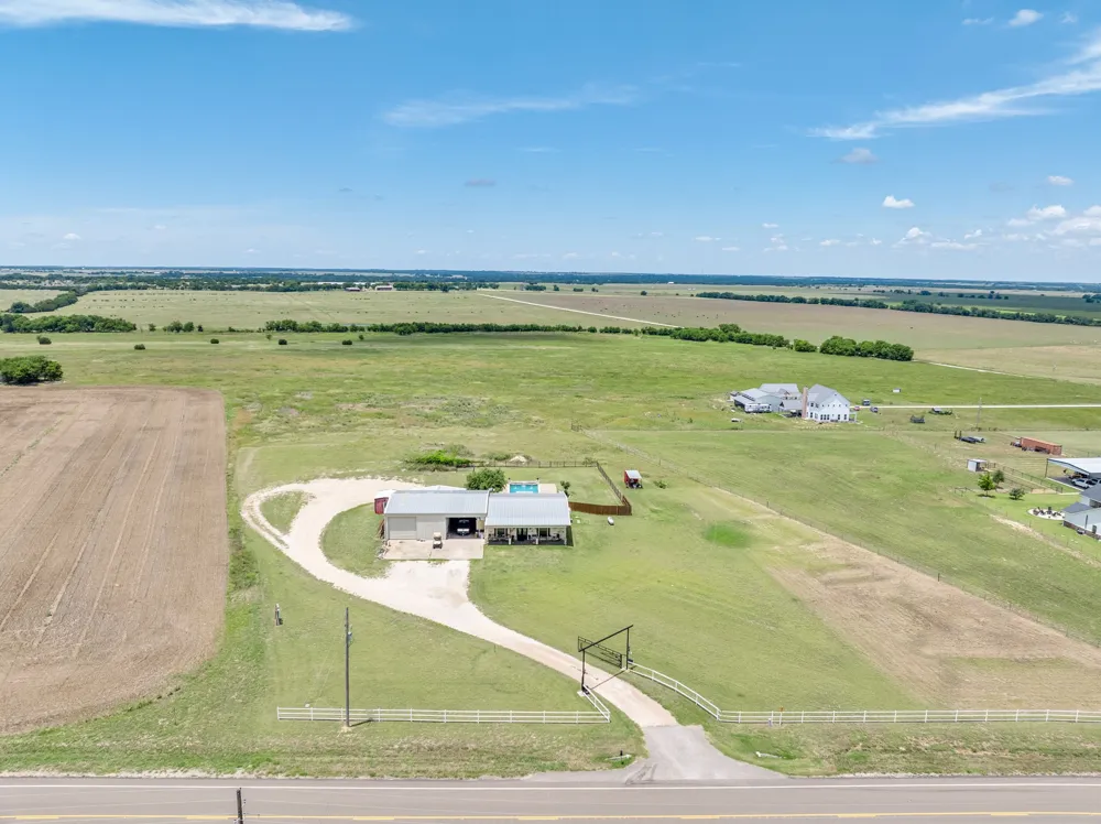 12102 Cedar Rock Parkway Crawford, TX 76638