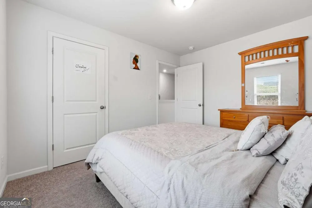 208 Coventry CT Kingston, GA 30145