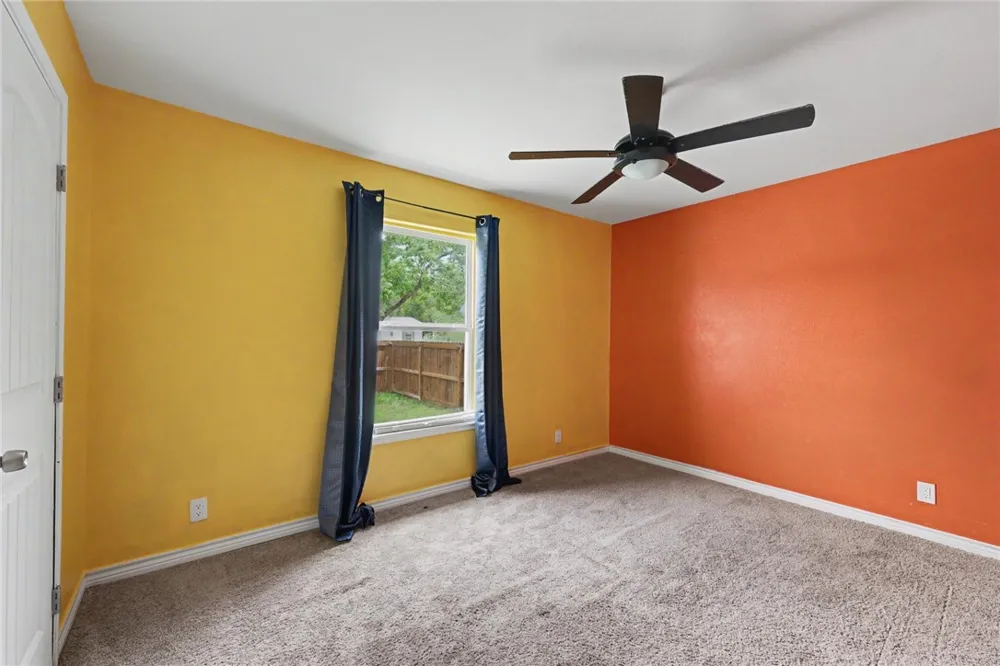 1445 Buenos Aires Street Corpus Christi, TX 78417