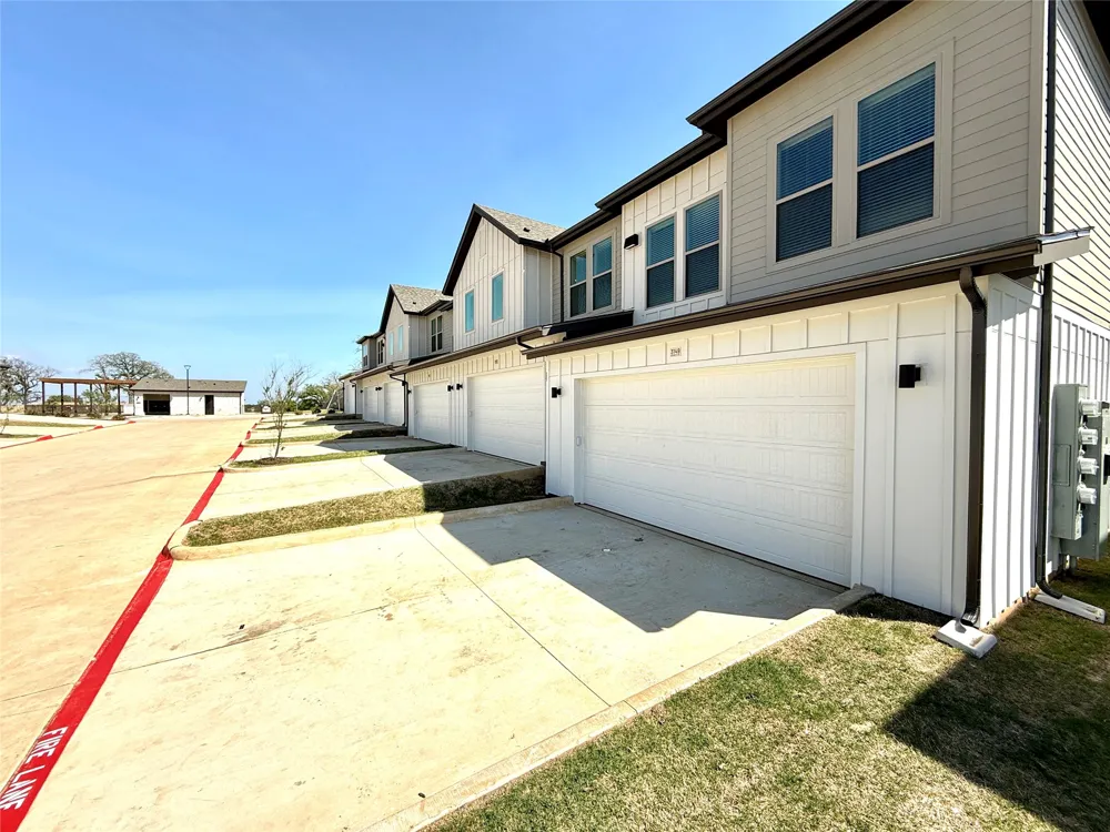 3149 Bennett Drive #TH2 Floorplan Corinth, TX 76208