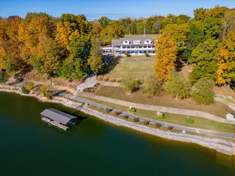 627 Eastbrook Rd