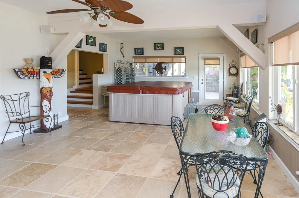 627 Eastbrook Rd Estill Springs, TN 37330