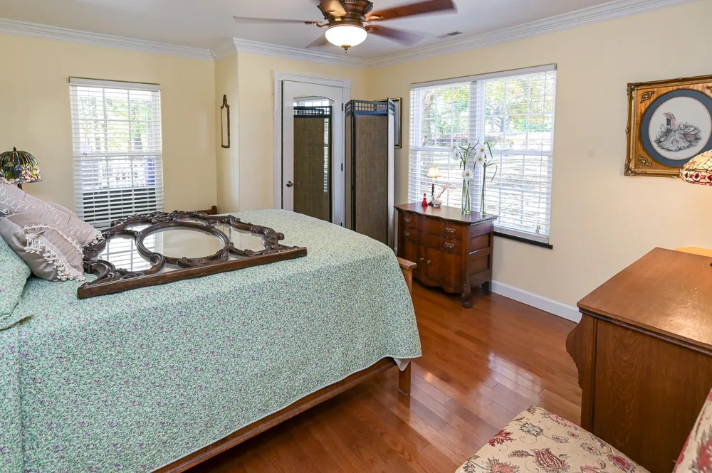 627 Eastbrook Rd Estill Springs, TN 37330