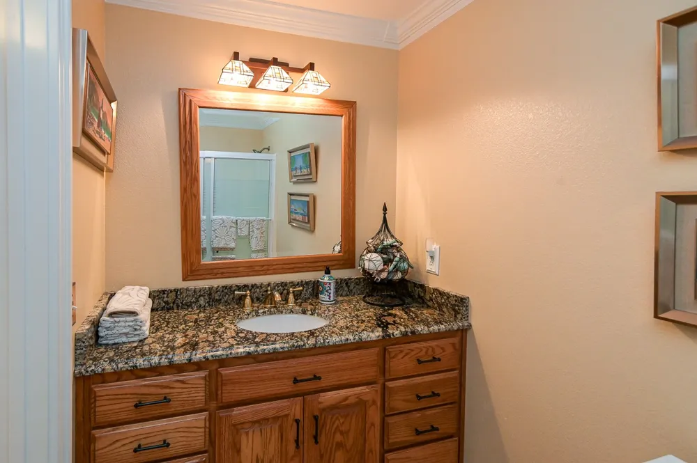 627 Eastbrook Rd Estill Springs, TN 37330