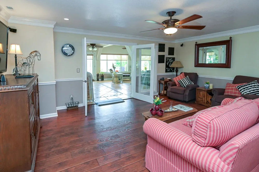 627 Eastbrook Rd Estill Springs, TN 37330
