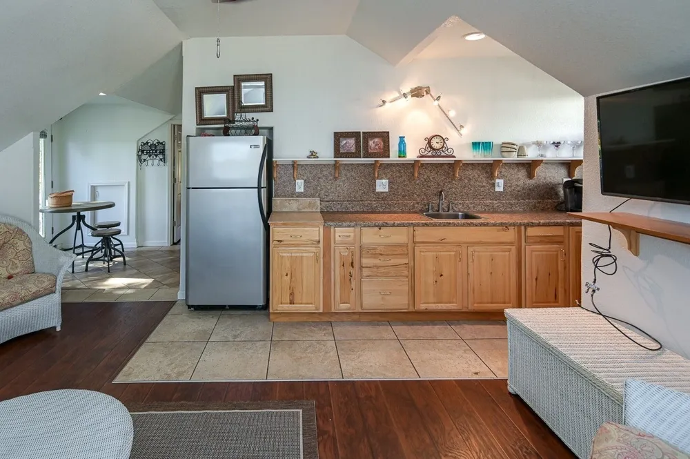 627 Eastbrook Rd Estill Springs, TN 37330