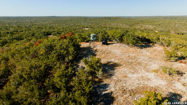 305 WILSON RANCH RD W Hunt, TX 78024