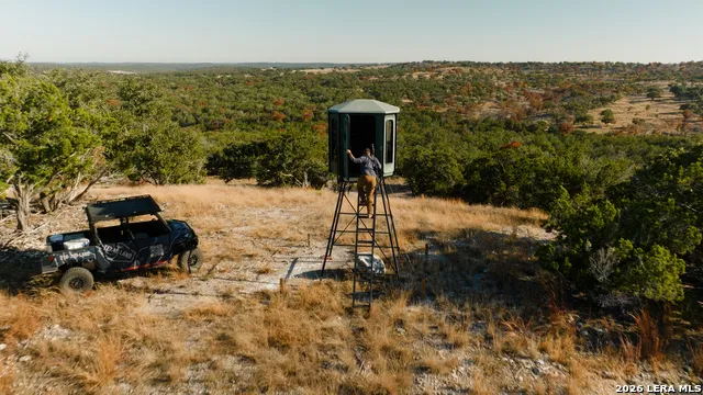 305 WILSON RANCH RD W Hunt, TX 78024